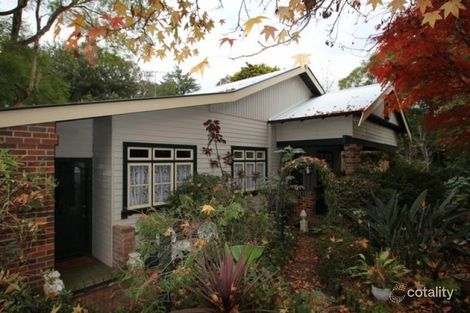 9 Springwood Ave, Springwood, NSW 2777