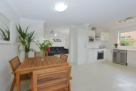 1/21 Macaulay St, Coorparoo, QLD 4151