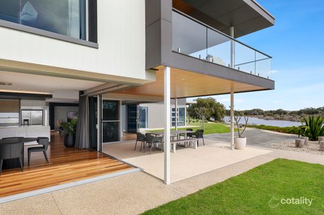 Property photo of 32 Webster Road Wonnerup WA 6280