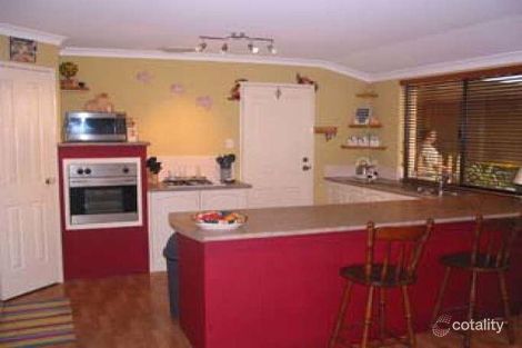 Property photo of 21 Harwood Close Canning Vale WA 6155