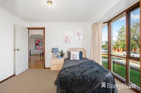 Property photo of 2/20 Myrtle Street Glen Waverley VIC 3150