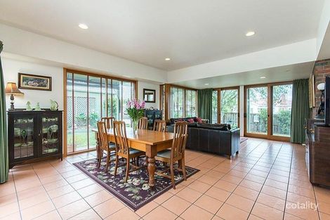 Property photo of 9 Herne Street Manifold Heights VIC 3218