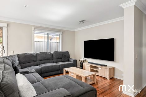 Property photo of 6A Orana Parade Unanderra NSW 2526