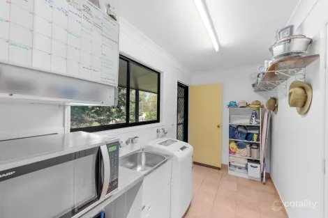 Property photo of 173 Awoonga Dam Road Benaraby QLD 4680