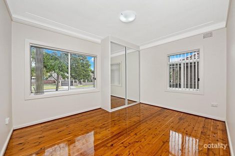 Property photo of 32 Davidson Avenue Concord NSW 2137
