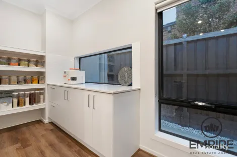 Property photo of 17 Azzam Street Clyde North VIC 3978