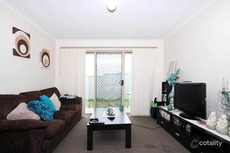 Property photo of 8/11 Coco Parade Skye VIC 3977