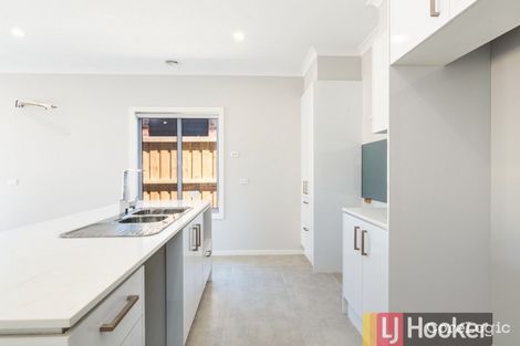 Property photo of 14 League Street Werribee VIC 3030