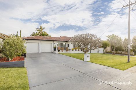 Property photo of 30 Napier Road Marangaroo WA 6064