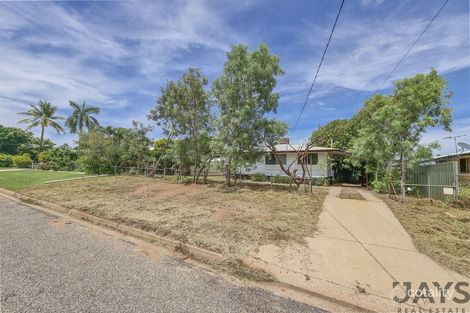 Property photo of 31 Pelican Road Townview QLD 4825