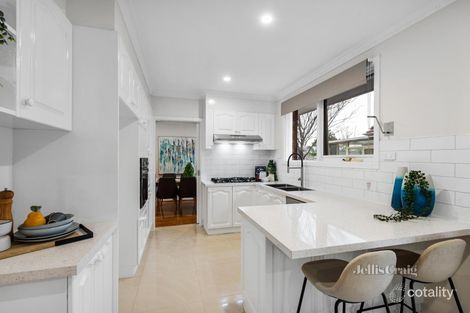 Property photo of 2/6 Waratah Street Glen Waverley VIC 3150