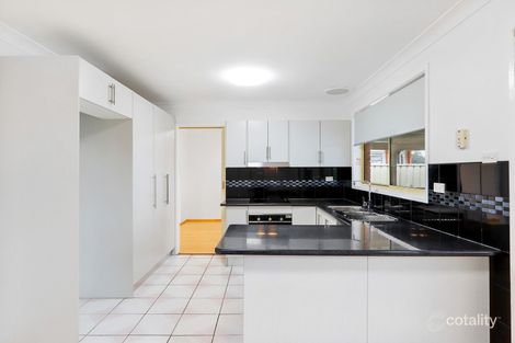 Property photo of 11 Diamantina Close St Clair NSW 2759