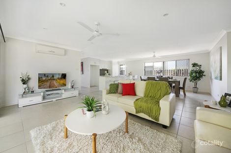 Property photo of 4 Sunbird Court Elanora QLD 4221