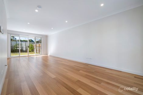 Property photo of 5 Chloe Circuit Norwest NSW 2153
