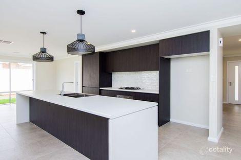 Property photo of 23 Coppabella Drive Gobbagombalin NSW 2650