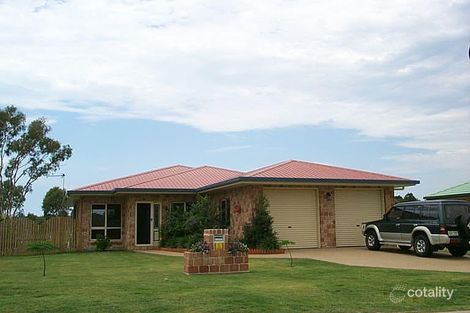 10 Frangipani Dr, Lammermoor, QLD 4703