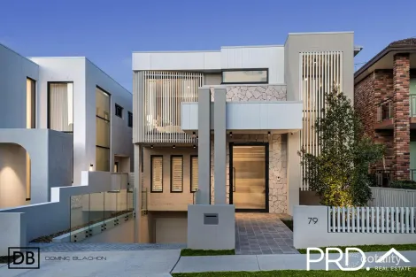 Property photo of 79 Apex Avenue Picnic Point NSW 2213