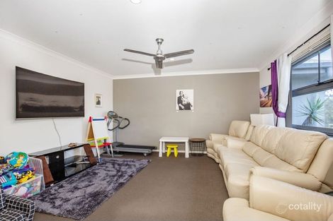 Property photo of 23 Saltwater Boulevard Oxenford QLD 4210