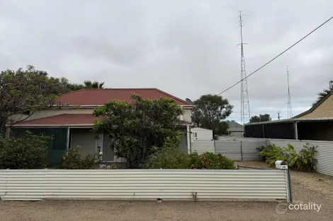 14 Sixth St, Port Pirie West, SA 5540