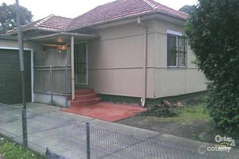 Property photo of 21 Quest Avenue Carramar NSW 2163