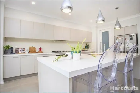 Property photo of 18 Sueby Close Carseldine QLD 4034