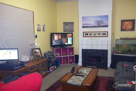 Property photo of 17 Adelaide Road Millicent SA 5280