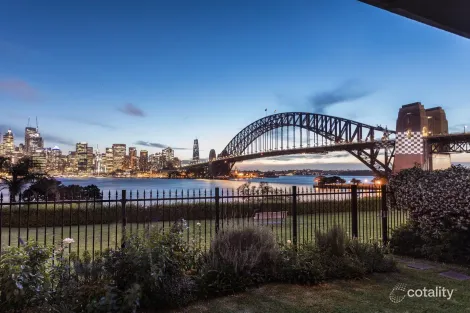 Property photo of 2/73 Kirribilli Avenue Kirribilli NSW 2061