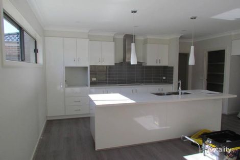 Property photo of 12 Shakespeare Grove Officer VIC 3809