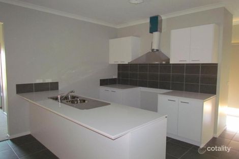 Property photo of 25 Maeve Circuit Clyde North VIC 3978