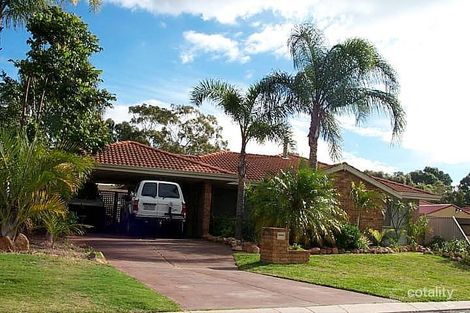 4 Meadow Cl, Kardinya, WA 6163