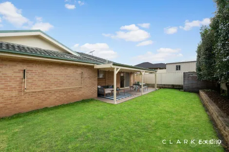 Property photo of 6 Cananga Court Largs NSW 2320