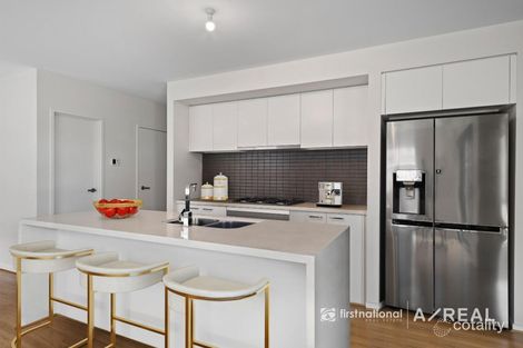 Property photo of 59 Equestria Boulevard Wollert VIC 3750