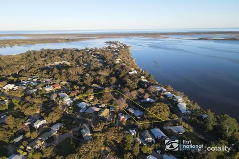 33 Mairburn Rd, Metung, VIC 3904