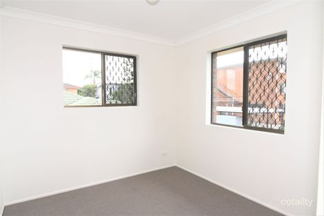 Property photo of 4/10 McNaughton Street Redcliffe QLD 4020
