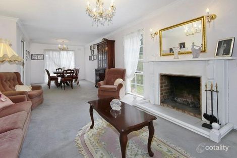 Property photo of 6 Tintern Rise Glen Waverley VIC 3150