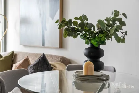 Property photo of 1107E/888 Collins Street Docklands VIC 3008