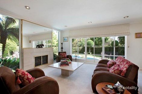 Property photo of 148 Kooyong Road Toorak VIC 3142