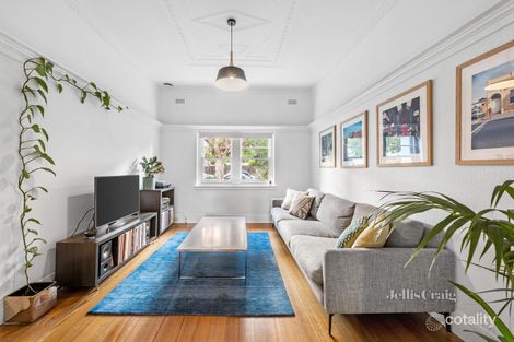 Property photo of 4 Poplar Grove Carnegie VIC 3163