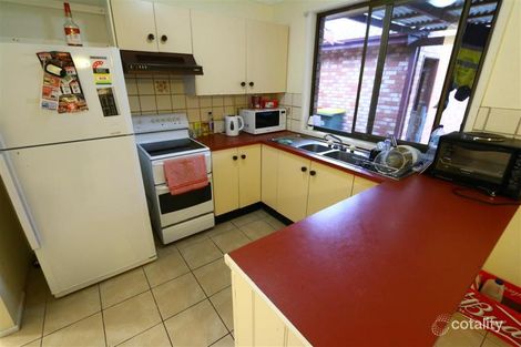 Property photo of 8 Cassandra Close Hunterview NSW 2330