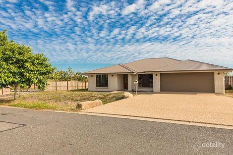 1 Stan Jones St, Norman Gardens, QLD 4701
