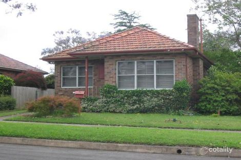 30 Cotswold St, Westmead, NSW 2145