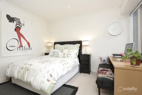 Property photo of 6/5 Ardoch Avenue St Kilda East VIC 3183