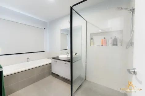 Property photo of 18 Casper Street Cranbourne VIC 3977