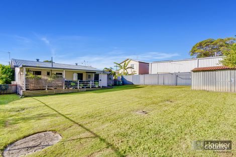 Property photo of 22 Heydon Avenue Labrador QLD 4215