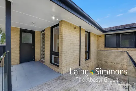 Property photo of 4 Wide Bay Circuit Bidwill NSW 2770