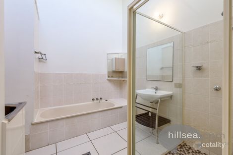 Property photo of 1/81 Olsen Avenue Labrador QLD 4215