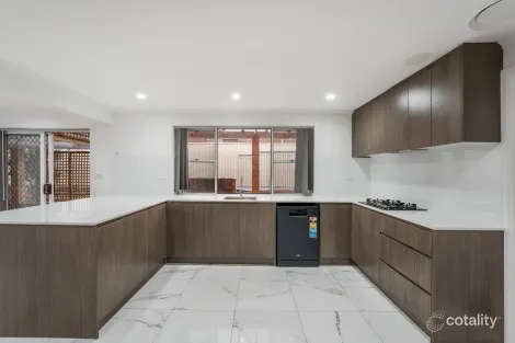 Property photo of 38 Haredale Street Ambarvale NSW 2560