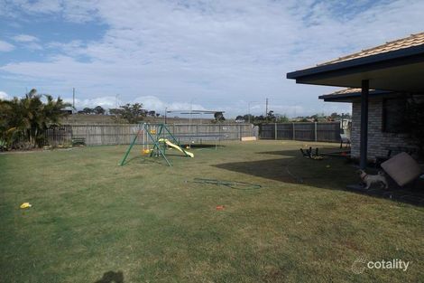 Property photo of 43 Saint Joseph Drive Urraween QLD 4655