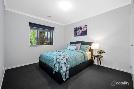 Property photo of 10 King Parrot Way Whittlesea VIC 3757