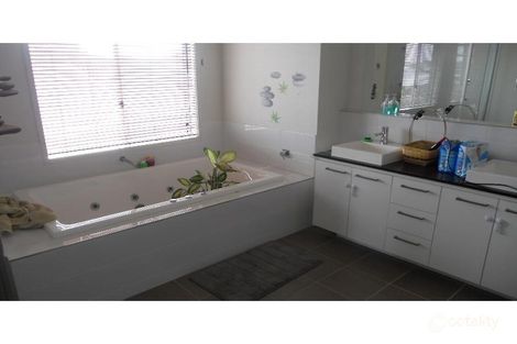 Property photo of 7 Newhaven Drive Williams Landing VIC 3027